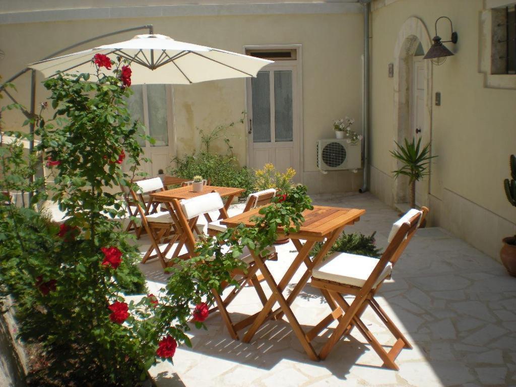 Bed and Breakfast Chicchi Di Melograno Modica Exteriér fotografie